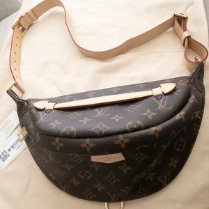 SOLD ❌ Louis Vuitton Bumbag